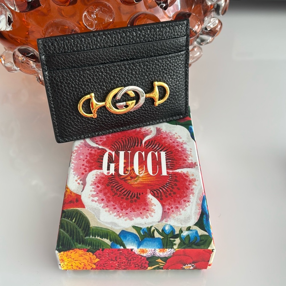 Gucci Grainy Calfskin Interlocking Zumi Horse-bit Black Leather Credit Card Case